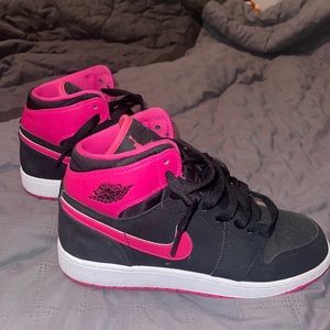 Jordan 1 vivid pink